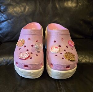 Crocs Glinda Wicked 9 Siren Clog, Best Witch 🫧